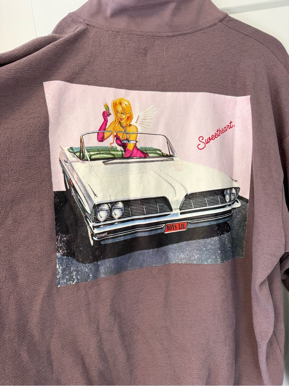 NWT- Women’s L/XL Boys Lie Mauve Graphic Pullover with Retro Car Print